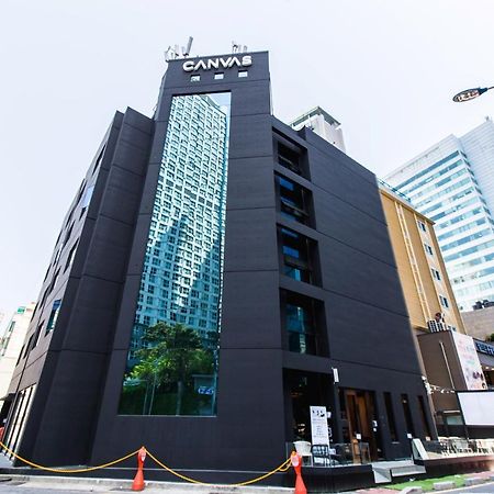 Canvas Black Guesthouse Ciudad Metropolitana de Ciudad Metropolitana de Busan Exterior foto