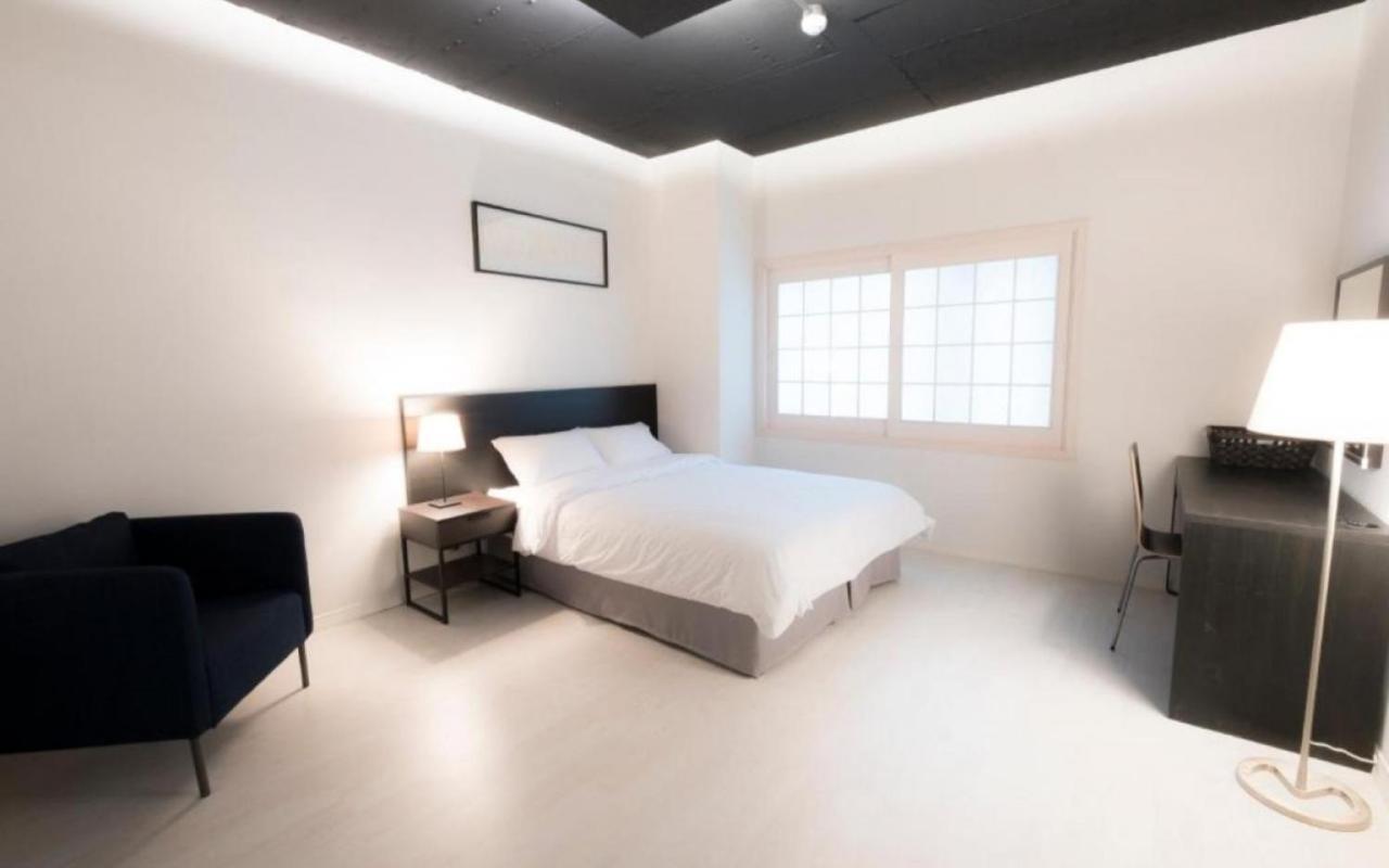 Canvas Black Guesthouse Ciudad Metropolitana de Ciudad Metropolitana de Busan Exterior foto